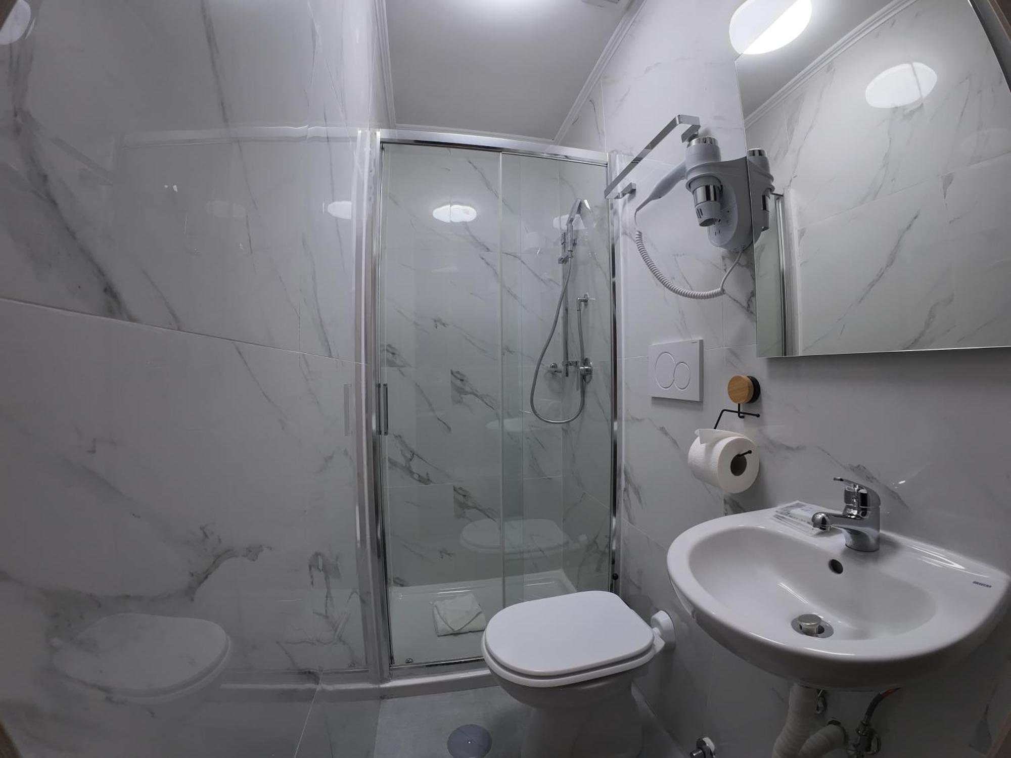 Kaydee Guesthouse Roma Ngoại thất bức ảnh